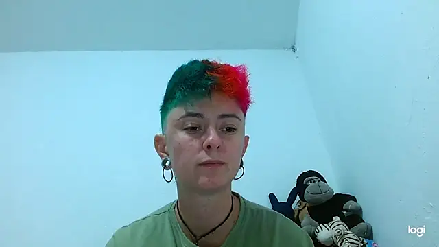 tomboyblue online show from February 14, 2025, 4:15 am
