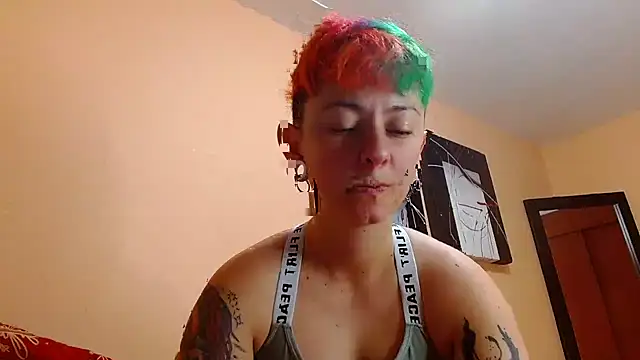 tomboyblue online show from January 18, 2026, 2:20 pm