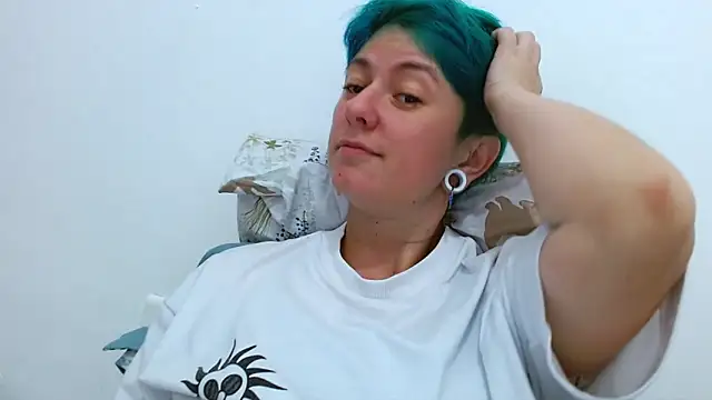 tomboyblue online show from February 10, 2026, 5:34 pm