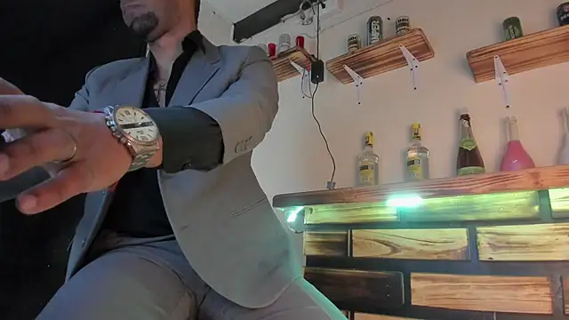 Snapshot of Paolo_johnson chatting on September 20, 2025, 11:26 am Paolo johnson online show from September 20, 2025, 11:26 am