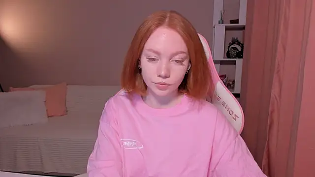 foxyMistrees online show from March 1, 2025, 12:39 am
