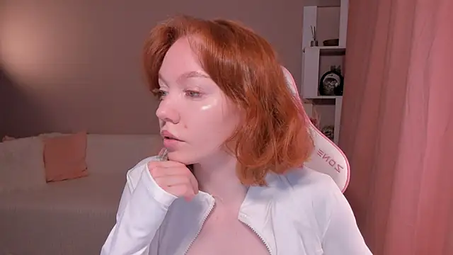 foxyMistrees online show from March 10, 2025, 12:50 am