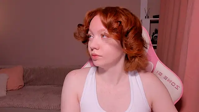foxyMistrees online show from January 7, 2025, 12:24 am