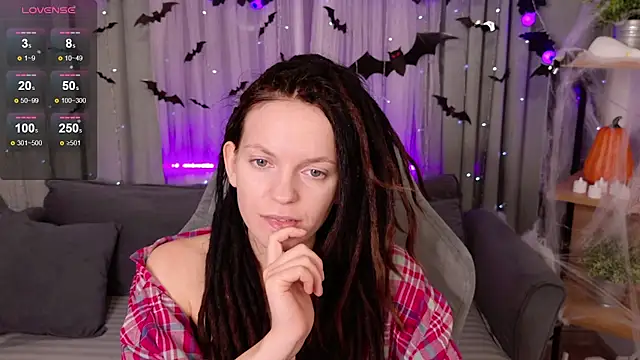 Snapshot of CoreyJane chatting on November 2, 2025, 5:45 am CoreyJane online show from November 2, 2025, 5:45 am