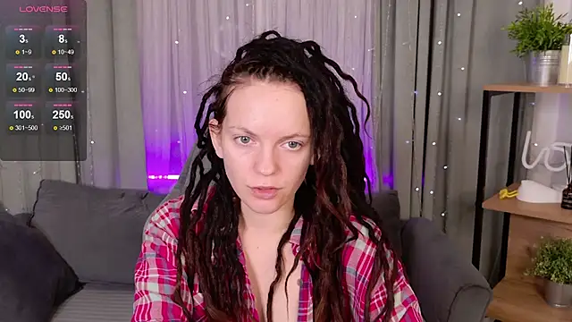 Snapshot of CoreyJane chatting on October 10, 2025, 4:46 am CoreyJane online show from October 10, 2025, 4:46 am