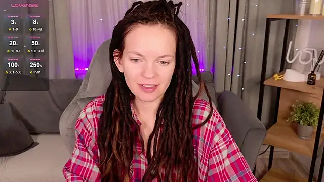 Snapshot of CoreyJane chatting on October 3, 2025, 5:09 am CoreyJane online show from October 3, 2025, 5:09 am