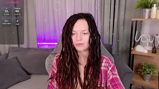 Snapshot of CoreyJane chatting on September 23, 2025, 4:41 am CoreyJane online show from September 23, 2025, 4:41 am