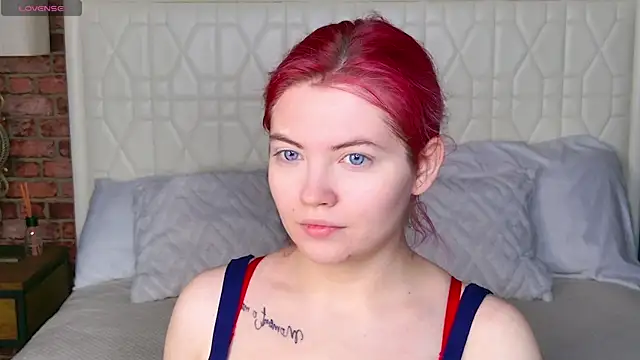 Snapshot of Lisa_Adam chatting on September 16, 2025, 6:09 pm Lisa Adam online show from September 16, 2025, 6:09 pm