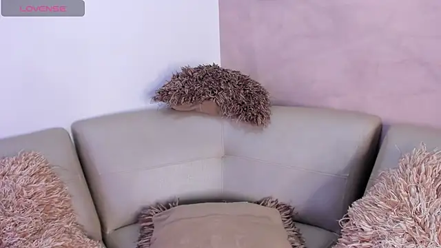 Snapshot of DahianaLincoln chatting on September 24, 2025, 5:41 pm DahianaLincoln online show from September 24, 2025, 5:41 pm