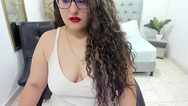 Snapshot of niraksil chatting on March 7, 2025, 12:56 pm niraksil online show from March 7, 2025, 12:56 pm