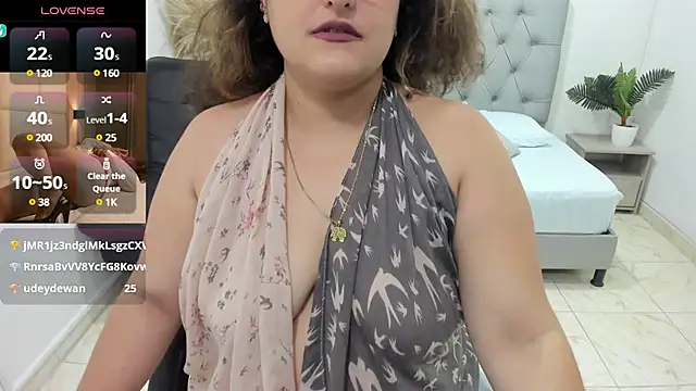 Snapshot of niraksil chatting on February 17, 2025, 3:11 pm niraksil online show from February 17, 2025, 3:11 pm