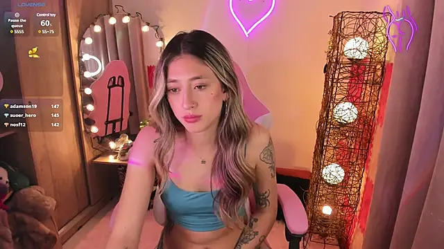 violet ch online show from January 31, 2025, 11:24 pm