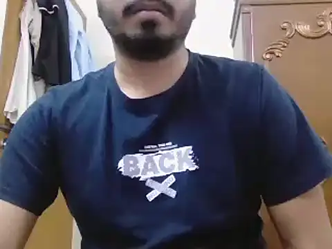 Snapshot of desiboyasif chatting on February 23, 2026, 6:19 pm desiboyasif online show from February 23, 2026, 6:19 pm