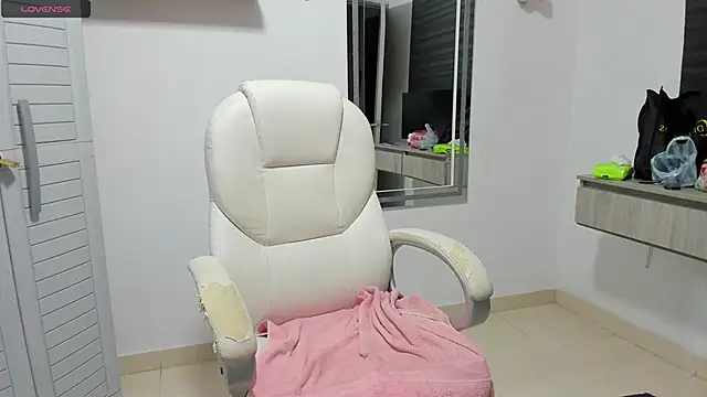 dahian carter online show from January 19, 2026, 10:41 am