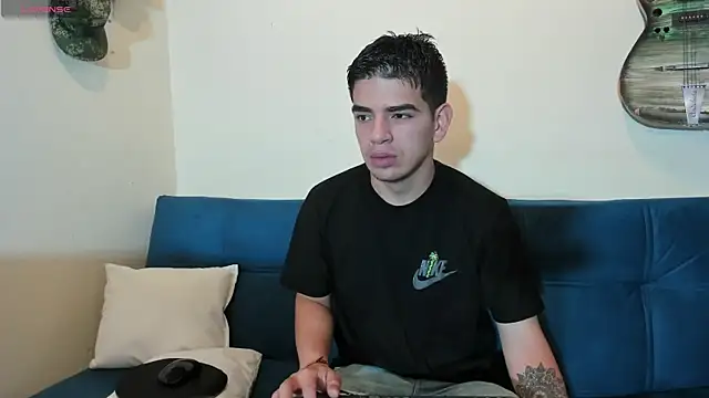 Ares Johnson online show from March 16, 2025, 2:33 pm