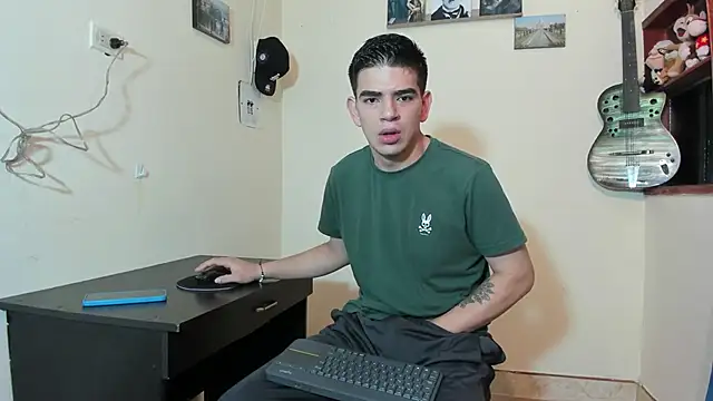 Ares Johnson online show from March 12, 2025, 11:32 am