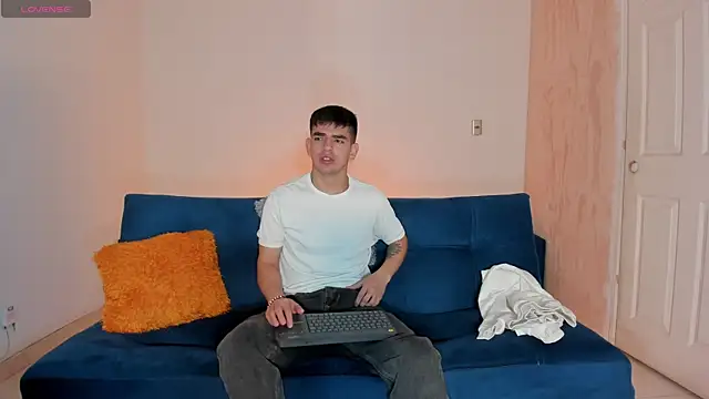 Ares Johnson online show from September 9, 2025, 12:58 pm