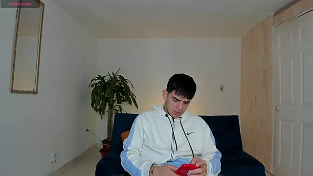 Ares Johnson online show from October 10, 2025, 11:33 am