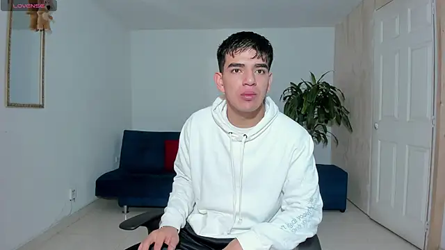 Ares Johnson online show from October 23, 2025, 12:15 pm