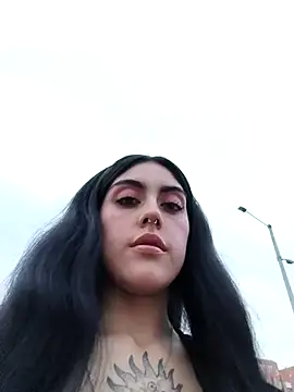 Snapshot of Mazikeen-- chatting on September 17, 2025, 10:56 pm Mazikeen-- online show from September 17, 2025, 10:56 pm