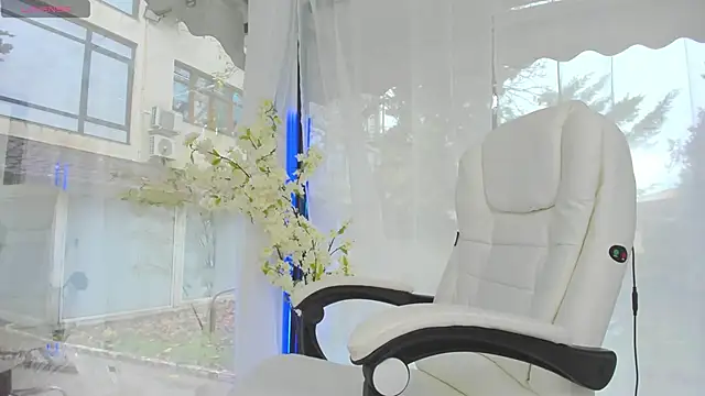 Russian Ava online show from November 16, 2025, 7:24 am