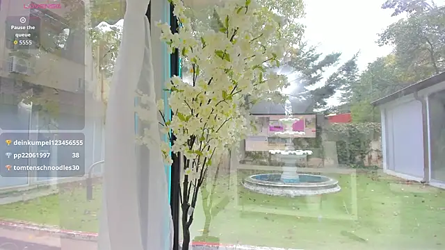 Russian Ava online show from October 12, 2025, 8:05 am