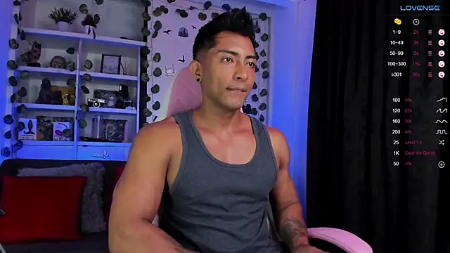 Couple muscle1 online show from January 16, 2025, 1:58 pm