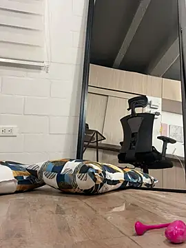 Snapshot of Eva_Gonzalez chatting on February 25, 2025, 2:03 am Eva Gonzalez online show from February 25, 2025, 2:03 am