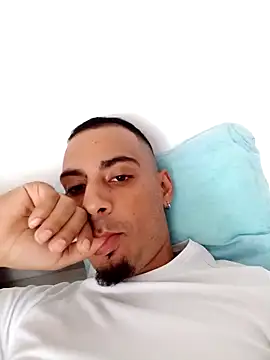 bonehur online show from October 15, 2025, 10:29 pm