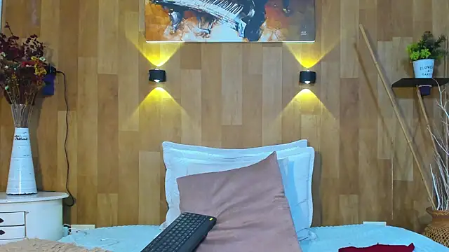 marianaa90 online show from April 1, 2026, 3:20 pm