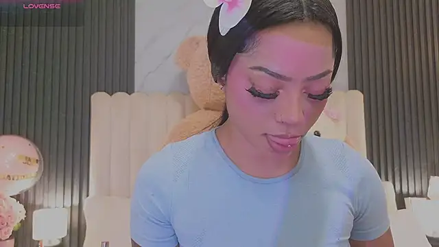 Madiee Rhea online show from June 3, 2026, 9:08 pm
