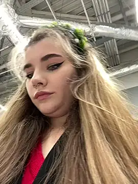 Holy Tereza online show from December 28, 2024, 3:37 pm