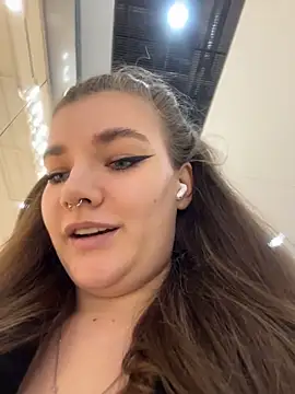 Snapshot of Holy_Tereza chatting on March 31, 2026, 3:14 pm Holy Tereza online show from March 31, 2026, 3:14 pm