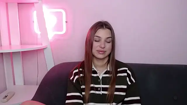 MilanaAngelAs online show from February 12, 2026, 5:56 pm