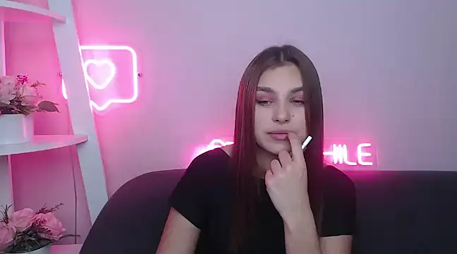 MilanaAngelAs online show from February 3, 2025, 5:40 am