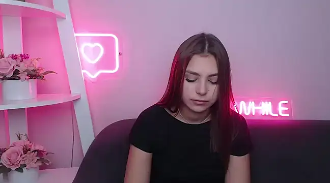 MilanaAngelAs online show from February 17, 2025, 5:36 am