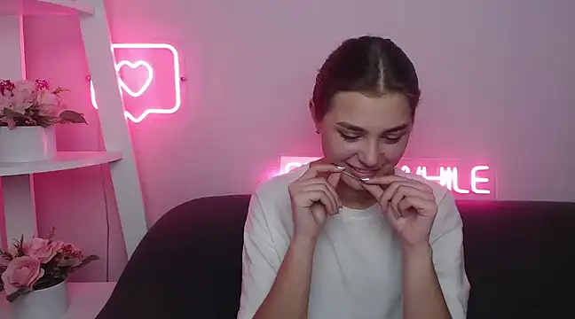 MilanaAngelAs online show from February 1, 2025, 11:42 am