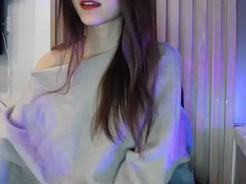 LiDonnaa online show from December 22, 2025, 2:17 pm