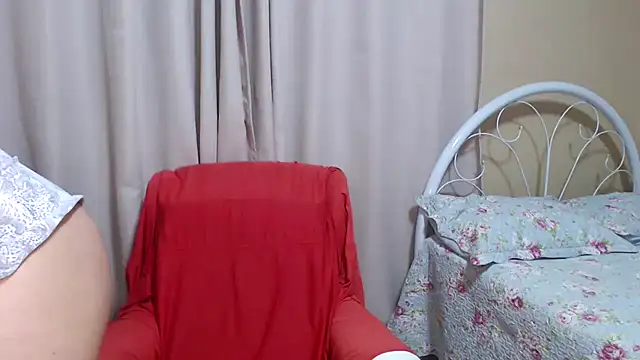 casadainocente online show from March 15, 2025, 2:35 am