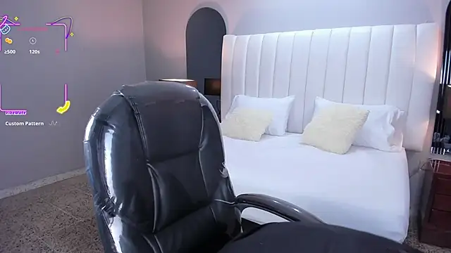 Snapshot of vanity_sex chatting on October 27, 2025, 11:44 am vanity sex online show from October 27, 2025, 11:44 am