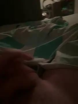 Snapshot of Abspritzerboy21 chatting on December 14, 2024, 9:24 pm Abspritzerboy21 online show from December 14, 2024, 9:24 pm