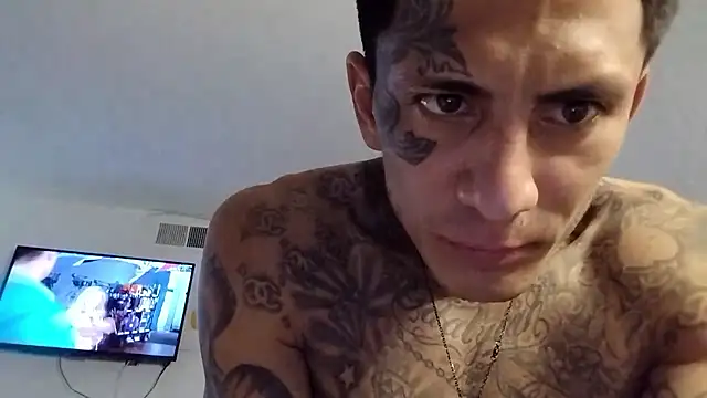 Snapshot of Papinine6 chatting on October 19, 2025, 7:55 am Papinine6 online show from October 19, 2025, 7:55 am