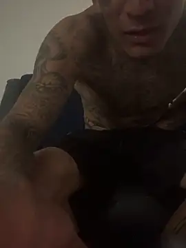 Snapshot of Papinine6 chatting on October 25, 2025, 10:47 am Papinine6 online show from October 25, 2025, 10:47 am