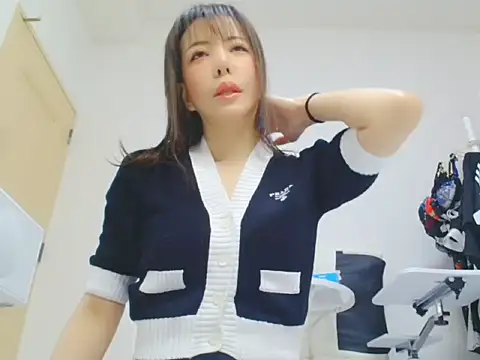 nene teacher online show from March 13, 2025, 1:07 pm