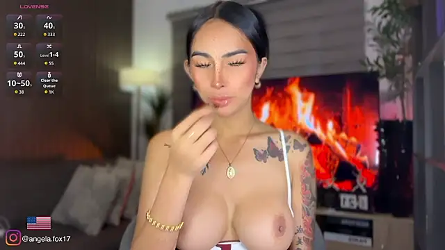 Angela foxx online show from July 25, 2026, 9:43 pm