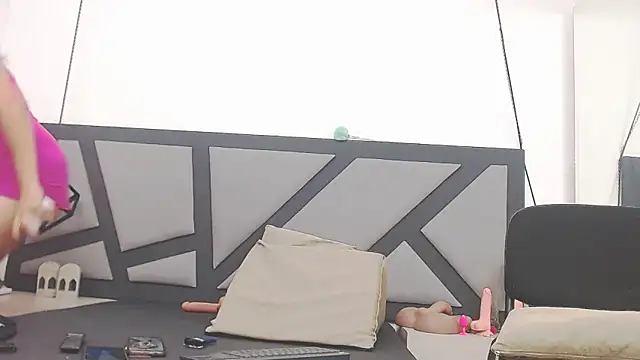 Snapshot of chanel_grant chatting on October 20, 2025, 9:15 pm chanel grant online show from October 20, 2025, 9:15 pm