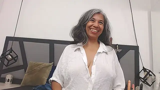 Snapshot of chanel_grant chatting on September 30, 2025, 10:16 pm chanel grant online show from September 30, 2025, 10:16 pm