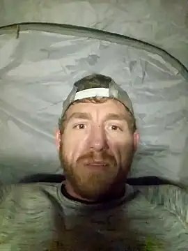 Snapshot of Snowwisss chatting on December 10, 2024, 7:26 am Snowwisss online show from December 10, 2024, 7:26 am