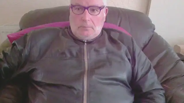 Leatherman63 online show from July 1, 2026, 1:22 pm