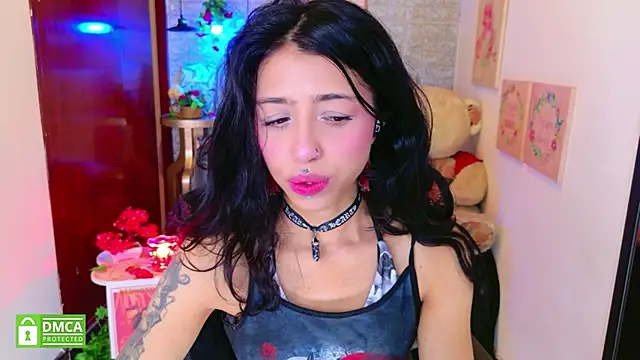 REDHOTTER  online show from November 15, 2025, 8:02 pm